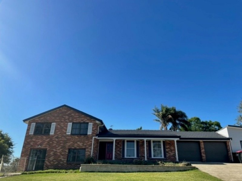 27 Seaton Crescent, Cranebrook NSW 2749