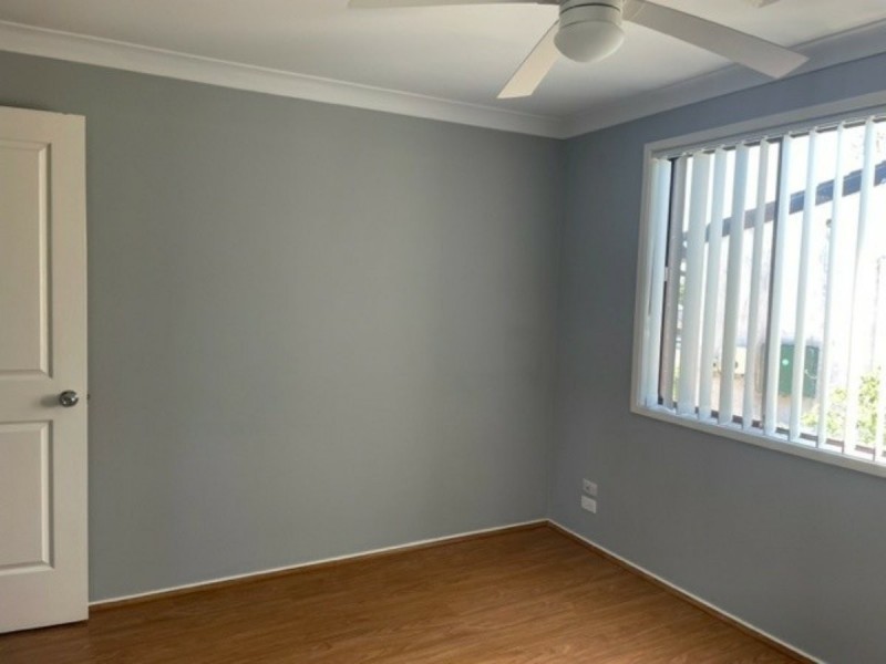 27 Seaton Crescent, Cranebrook NSW 2749