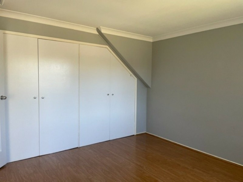 27 Seaton Crescent, Cranebrook NSW 2749