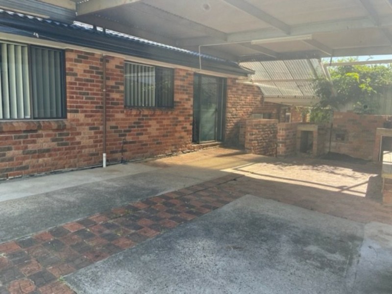 27 Seaton Crescent, Cranebrook NSW 2749