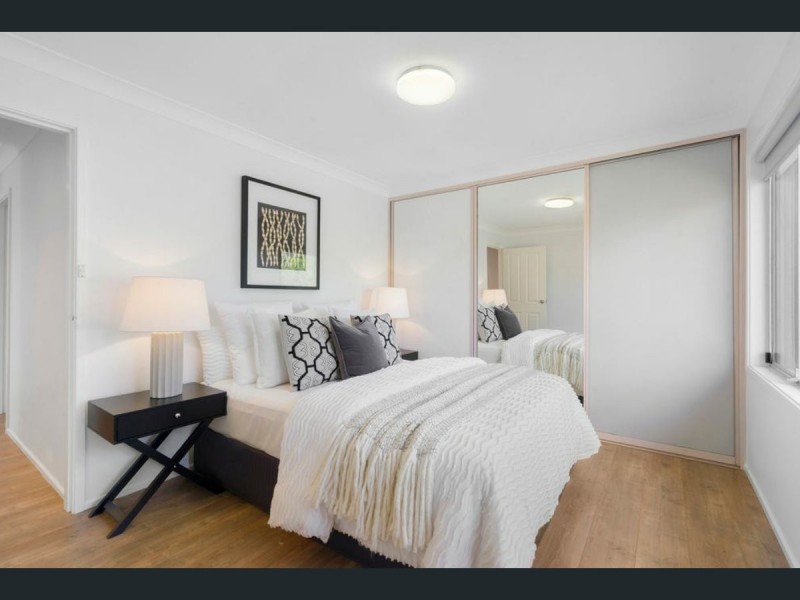 222 Banks Drive, St Clair NSW 2759