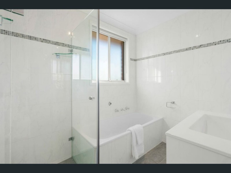 222 Banks Drive, St Clair NSW 2759