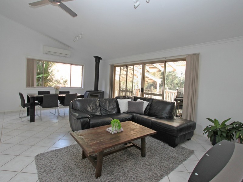 27 Falkland Close, Winmalee NSW 2777