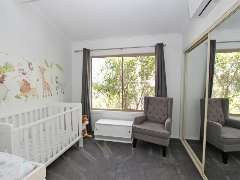 27 Falkland Close, Winmalee NSW 2777