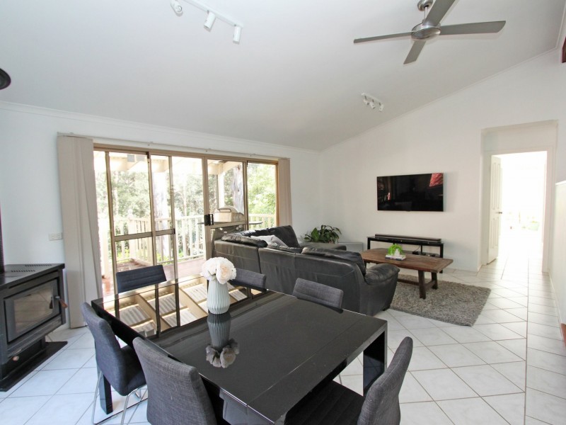 27 Falkland Close, Winmalee NSW 2777