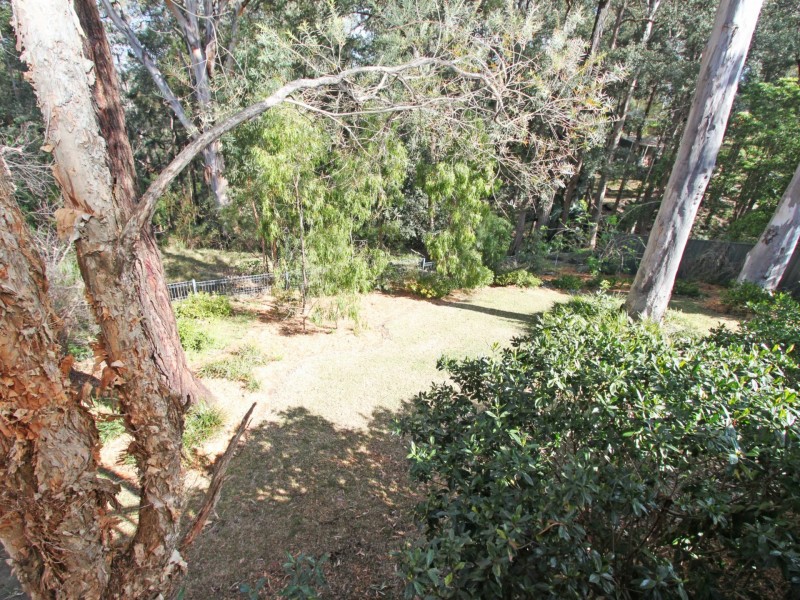 27 Falkland Close, Winmalee NSW 2777