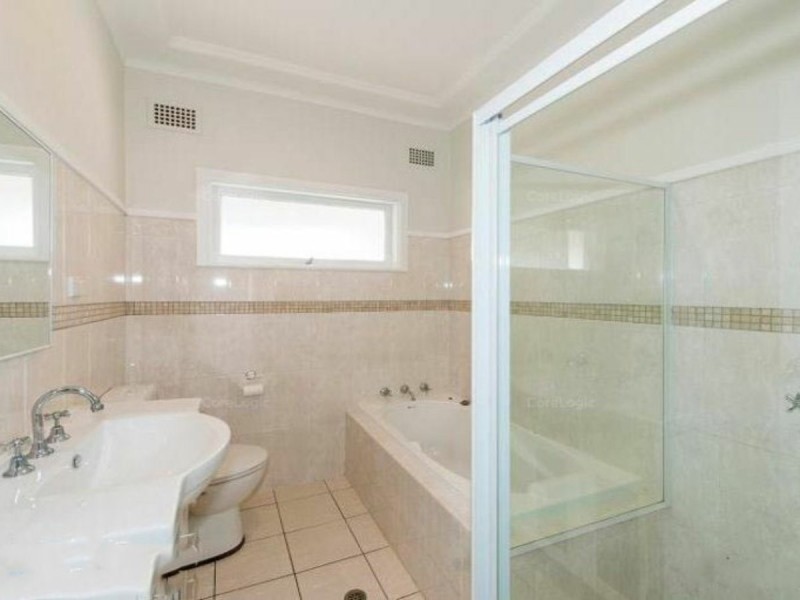 155 Jamison Road, Penrith NSW 2750