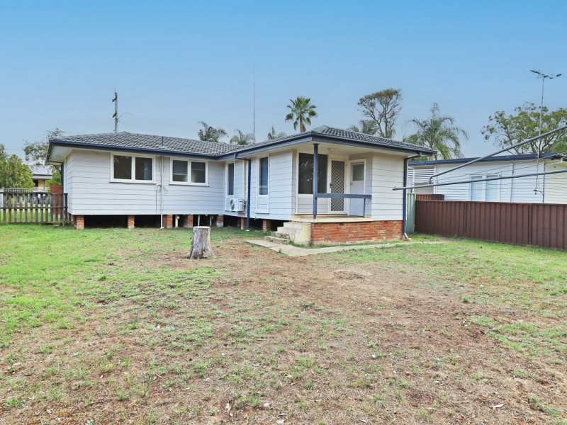210 Captain Cook Drive, Willmot NSW 2770