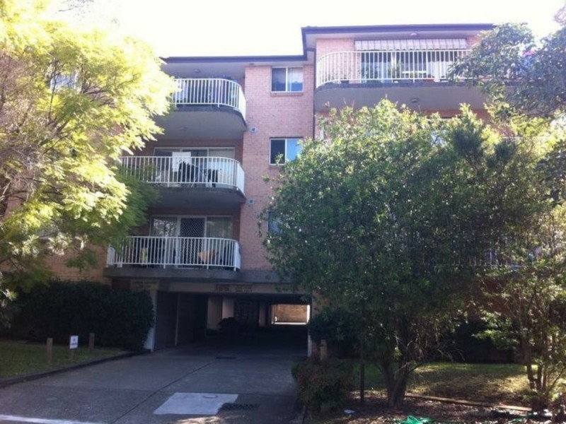 4/37 Memorial Avenue, Merrylands NSW 2160