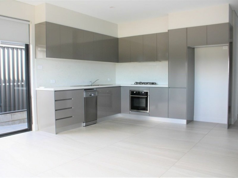60a Doncaster Ave, Claremont Meadows NSW 2747