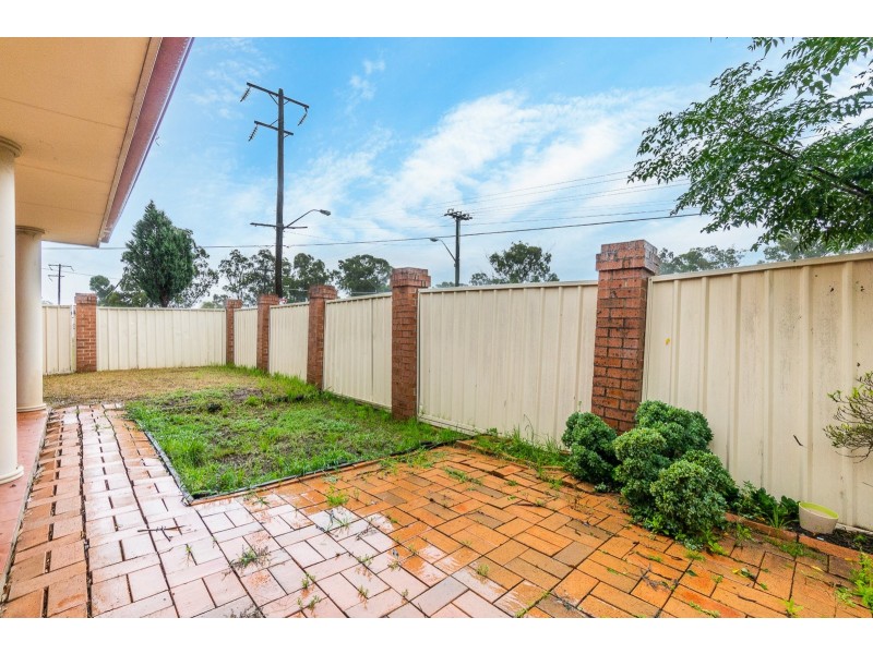 1/32 Richmond Road, Kingswood NSW 2747