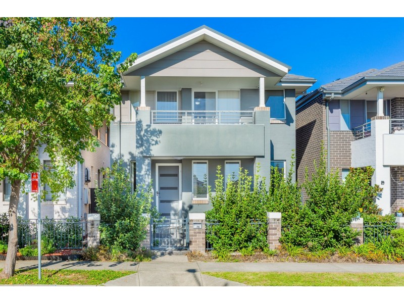 74 William Hart Crescent, Penrith NSW 2750