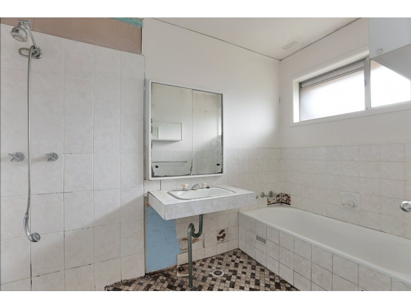 11 Sunset Avenue, South Penrith NSW 2750