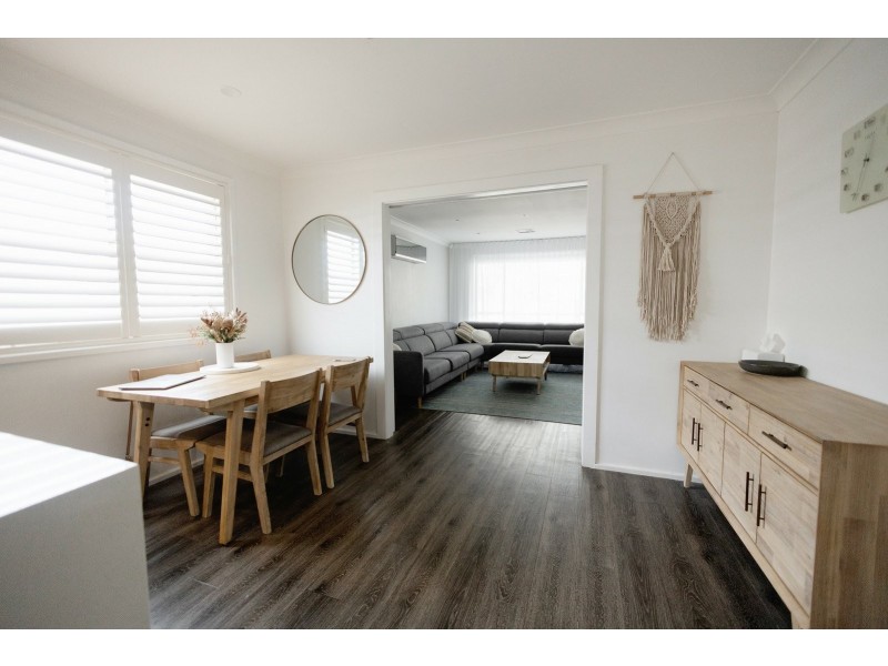 2 Priory Parade, Cambridge Gardens NSW 2747