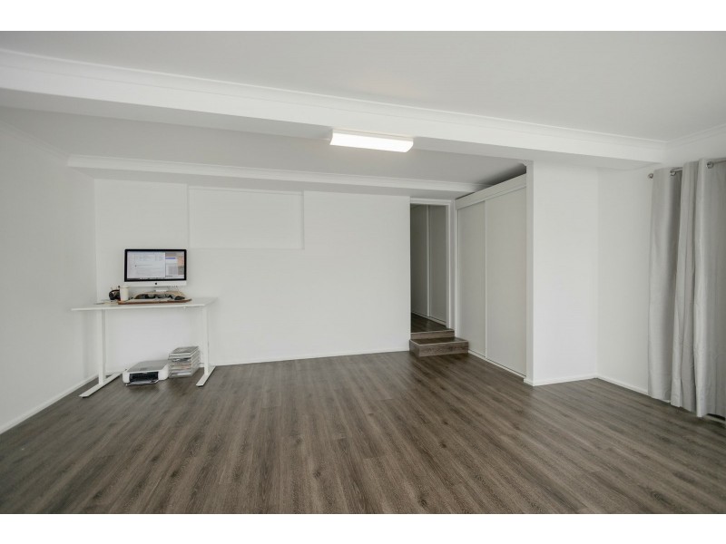 2 Priory Parade, Cambridge Gardens NSW 2747