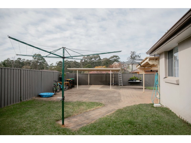 2 Priory Parade, Cambridge Gardens NSW 2747
