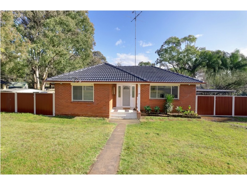 136 Kareela Avenue, Penrith NSW 2750