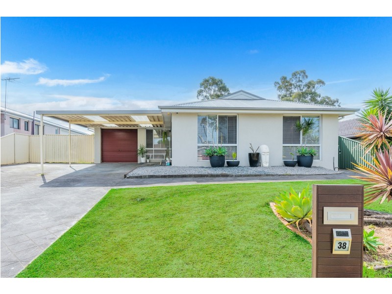 38 Corndew Crescent, Werrington Downs NSW 2747