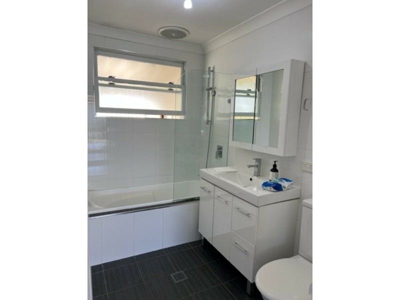 2 Winston Street, Penrith NSW 2750