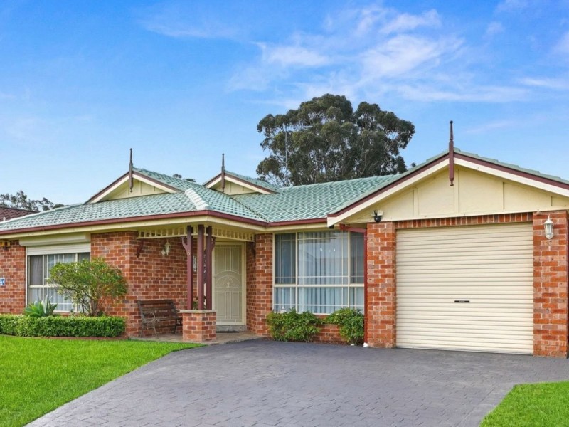 6 Pampas Close, Claremont Meadows NSW 2747