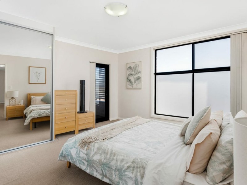 5/1 Glenmore Ridge Drive, Glenmore Park NSW 2745