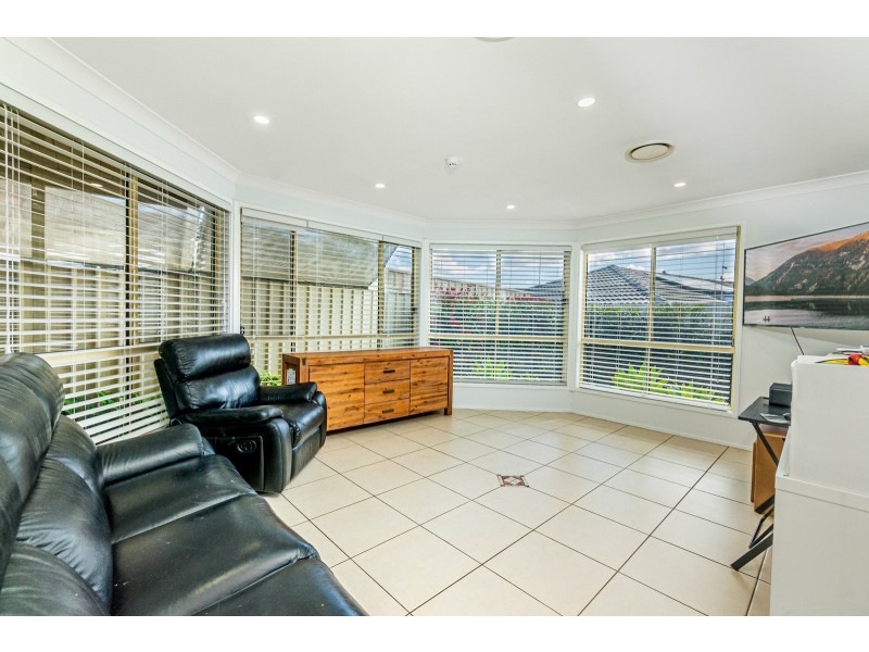 33 Jirramba Court, Glenmore Park NSW 2745