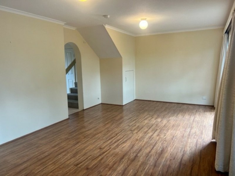 11/27 George Street, Kingswood NSW 2747