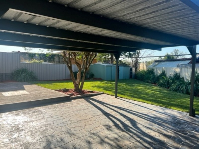3 Hay Close, St Clair NSW 2759