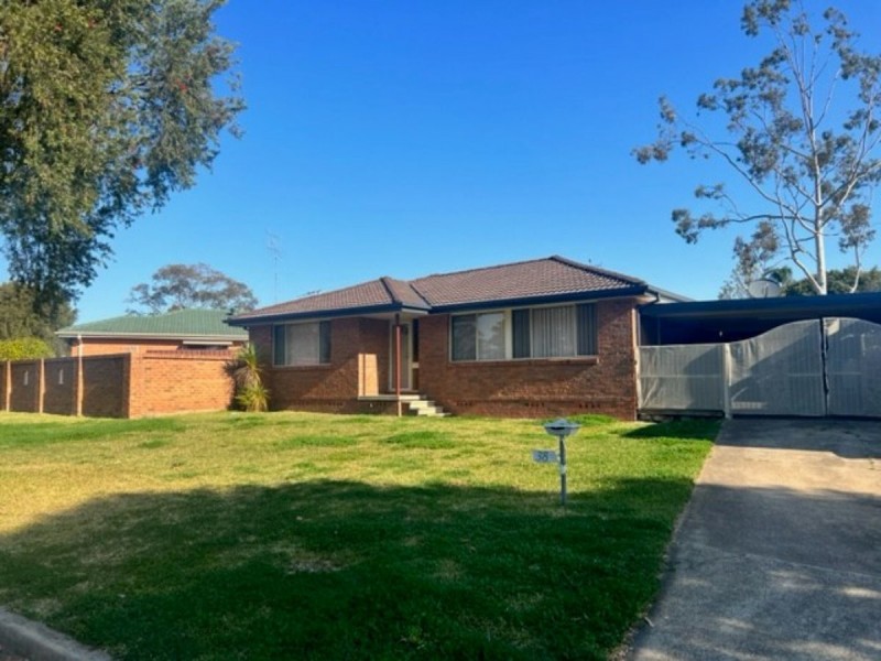 38 Pindari Drive, South Penrith NSW 2750