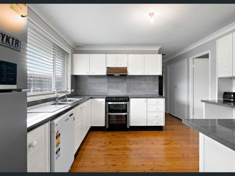 38 Pindari Drive, South Penrith NSW 2750