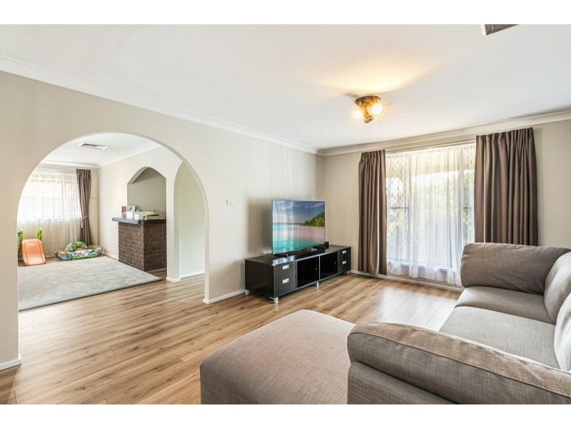 23 Charmer Crescent, Minchinbury NSW 2770