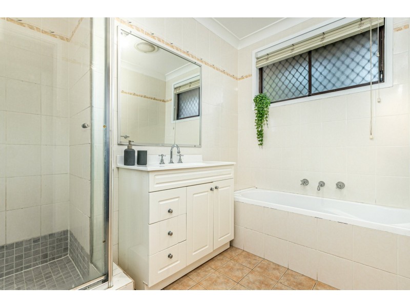 23 Charmer Crescent, Minchinbury NSW 2770