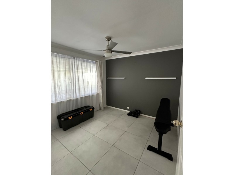 8 Clovertop Place, Werrington Downs NSW 2747