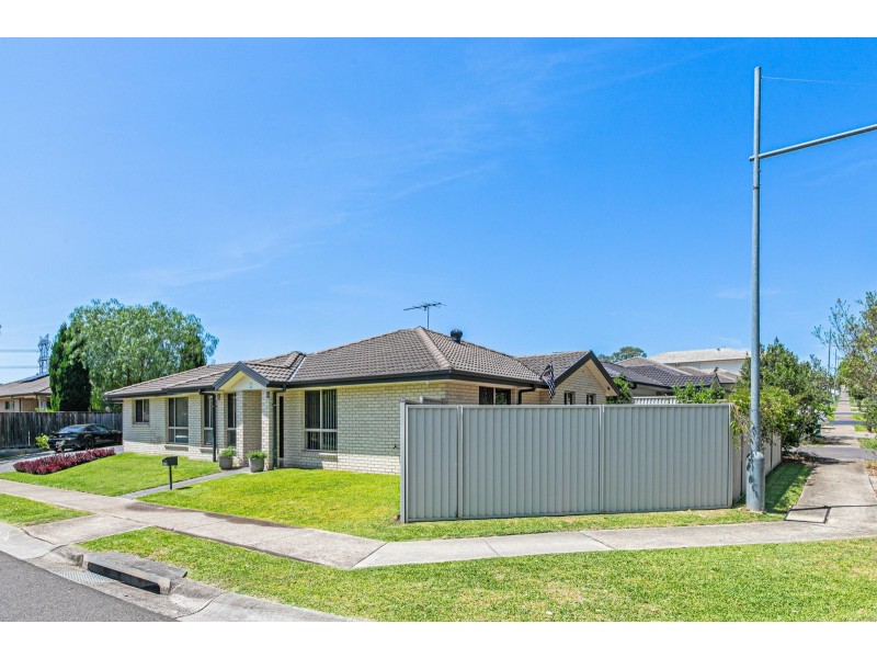 2 Coachwood Drive, Claremont Meadows NSW 2747