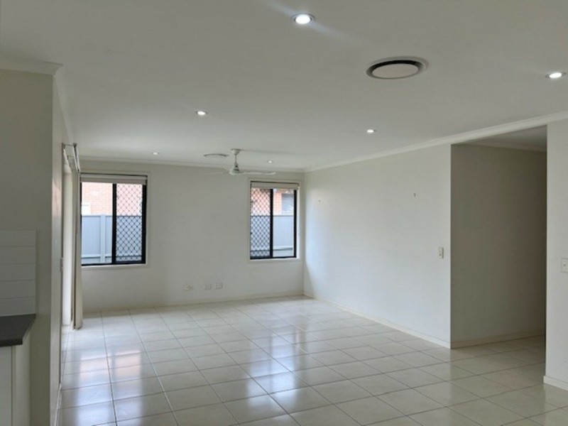 15 Corrigan Street, Ropes Crossing NSW 2760