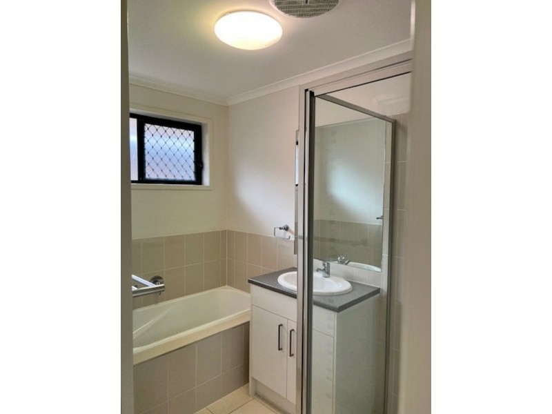 15 Corrigan Street, Ropes Crossing NSW 2760