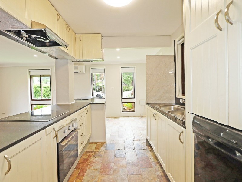 5 Whitbeck Place, Cranebrook NSW 2749