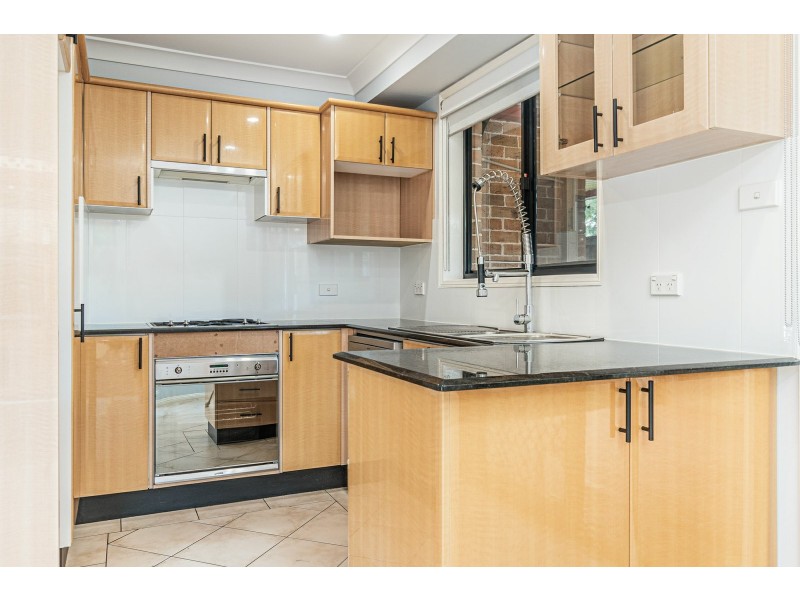 2/1-11 Candlebark Circuit, Glenmore Park NSW 2745