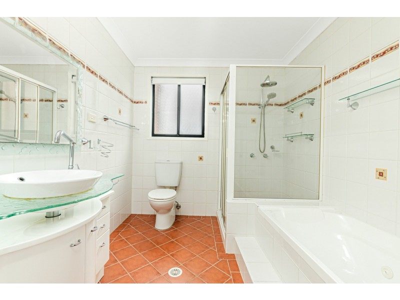 2/1-11 Candlebark Circuit, Glenmore Park NSW 2745