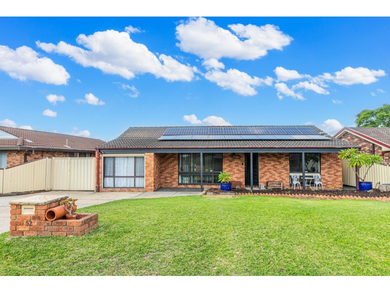 52 Ploughman Crescent, Werrington Downs NSW 2747