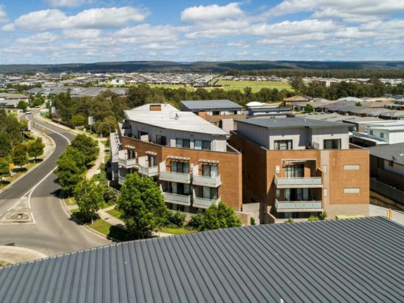 5/1 Glenmore Ridge Drive, Glenmore Park NSW 2745