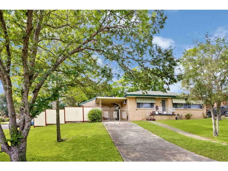 1 Hoyle Place, South Penrith NSW 2750