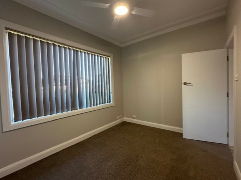 18 Beresford Road, Greystanes NSW 2145