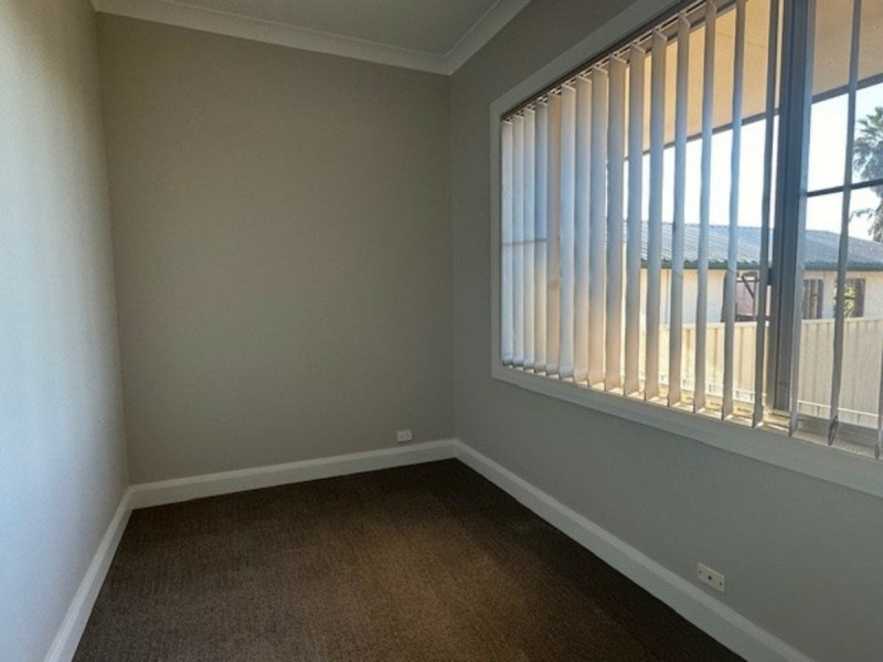 18 Beresford Road, Greystanes NSW 2145