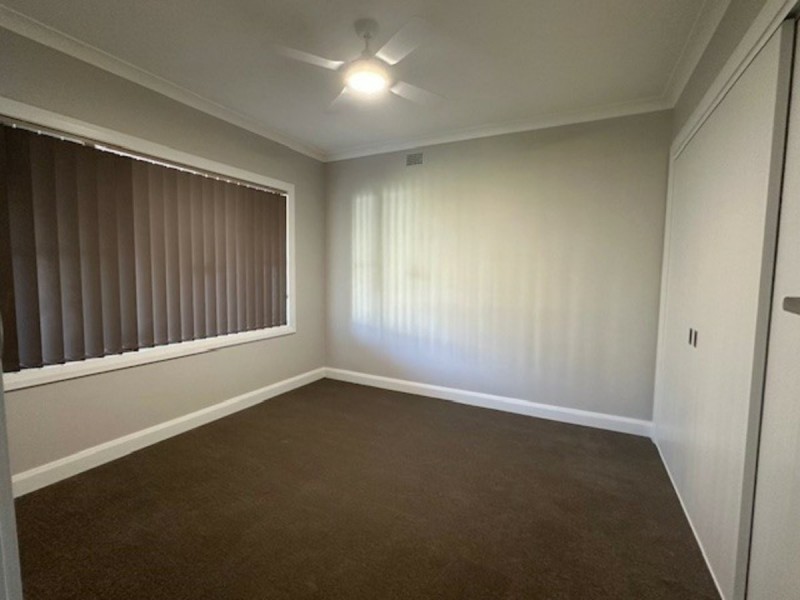 18 Beresford Road, Greystanes NSW 2145