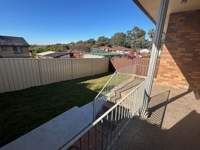 18 Beresford Road, Greystanes NSW 2145