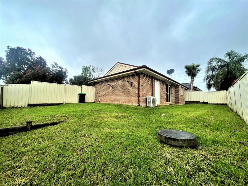 18A Kulaman Crescent, Glenmore Park NSW 2745
