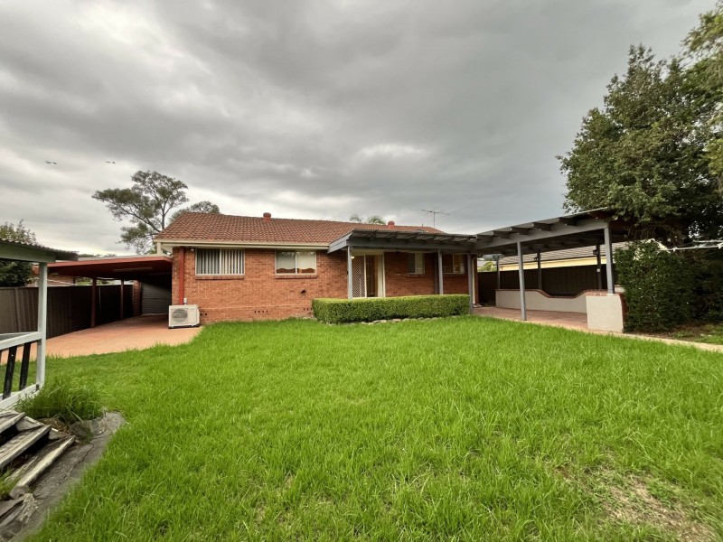 11 Abberton Street, Jamisontown NSW 2750