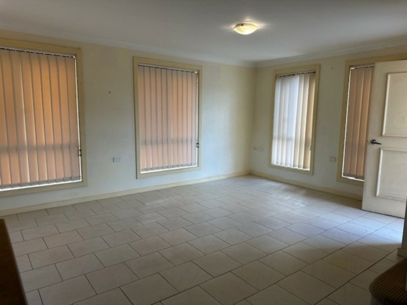 2/29 Pembroke Street, Cambridge Park NSW 2747