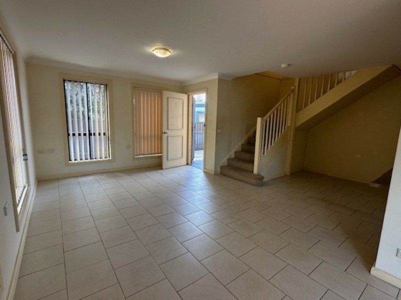 2/29 Pembroke Street, Cambridge Park NSW 2747